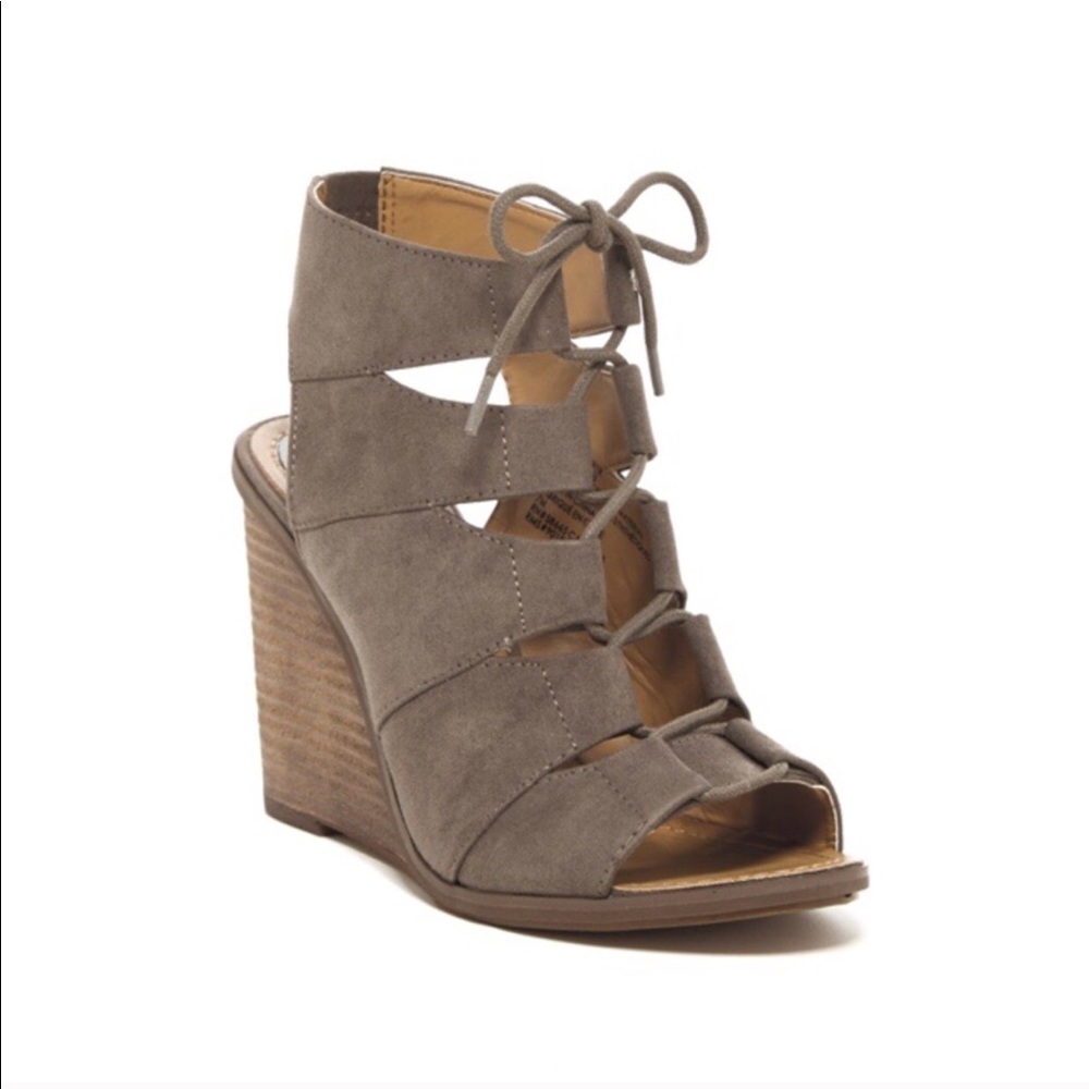 🛍 Melrose & Market Lace Up Wedges